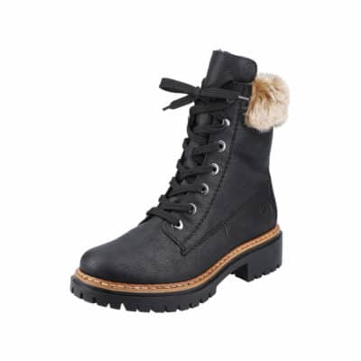 Varmt vinterstøvle til dame fra Rieker i sort med foer i sort skind