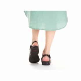 rieker-sandal-i-sort-til-dame-64561-00-3