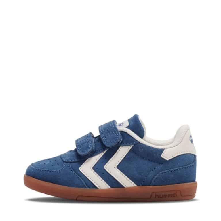 Hummel sneakers til børn i blå med velcrolukning.