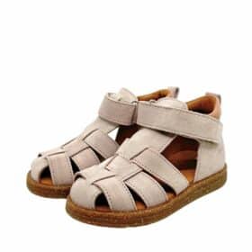 Angulus sandal til børn i rosa lavet af skind, med flet detaljer