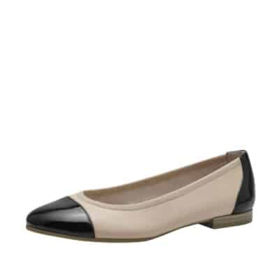 Tamaris ballerinasko i beige til dame. Lækker ballerina lavet i skind med lak detaljer. Model: 1-22124-42-271