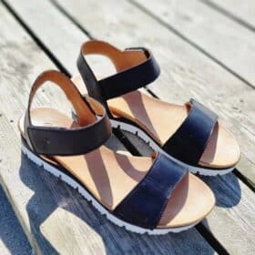Shoedesign-Copenhagen-Toscana-sandal-dame-sort-s221-4