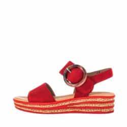 Gabor sandal til dame i rød ruskind, med korkhæl på 4,5 cm samt spænde