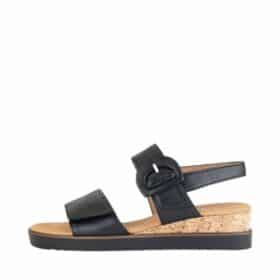 Gabor sandal til dame i sort med skindoverdel og kilehæl