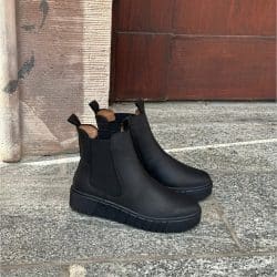 shoedesign-copenhagen-mooved-blk-stoevle-dame-sort-4