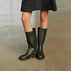 sofie-schnoor-lang-gummistoevle-dame-sort-t482-4