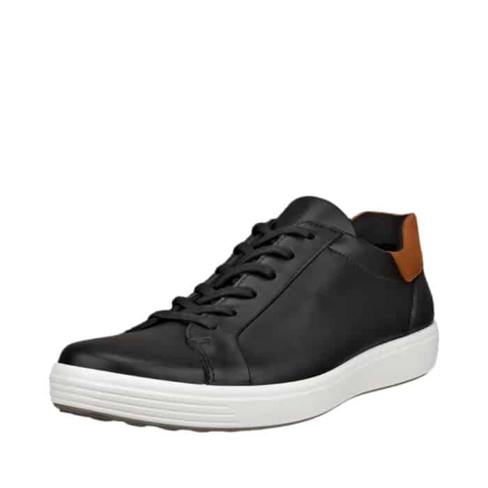 Ecco Soft 7 M sneakers til herre i sort læder. Slip on sko som tages på uden brug af hænder