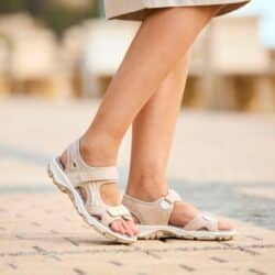 rieker-sandal-dame-rosa-68866-31-10