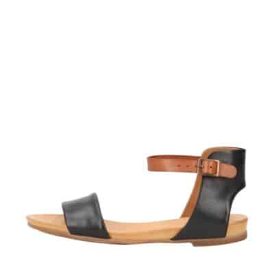 Shoedesign Copenhagen Annika sandal til dame i sort, med 100% skindkvalitet og ankelrem med spænde
