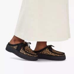 clarks-torhill-mule-sko-dame-leopard-cl26181195-1