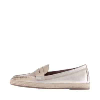 Gabor loafers til dame i metallic guld, med flotte detaljer samt 100% skindkvalitet