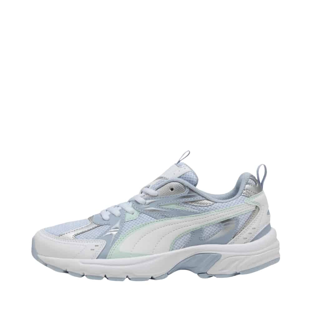 Puma Milenio Tech damesneakers i hvid farvekombi, med udtagelig Puma Soft sål og snørebånd