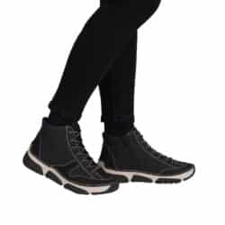rieker-stoevle-dame-sort-45906-00-1