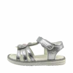 Sprox sandal til børn i sølv med blomster detaljer samt velcrorem og svangstøtte