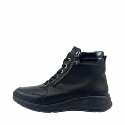 Waldläufer støvle til dame i sort skind med to funktionelle lynlåse og udtagelig indersål samt ekstra bredde K og varm foring