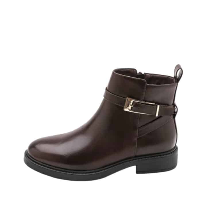 Amour støvle til dame i mørkebrun med spænde detalje og funktionel lynlås