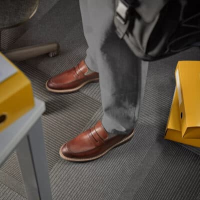 Alternative view of Clarks Aldwin Step Loafers Herre