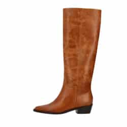 Phenumb Copenhagen Confidence lang damestøvle i cognac læder med spids snude og blokhæl på 4,5 cm