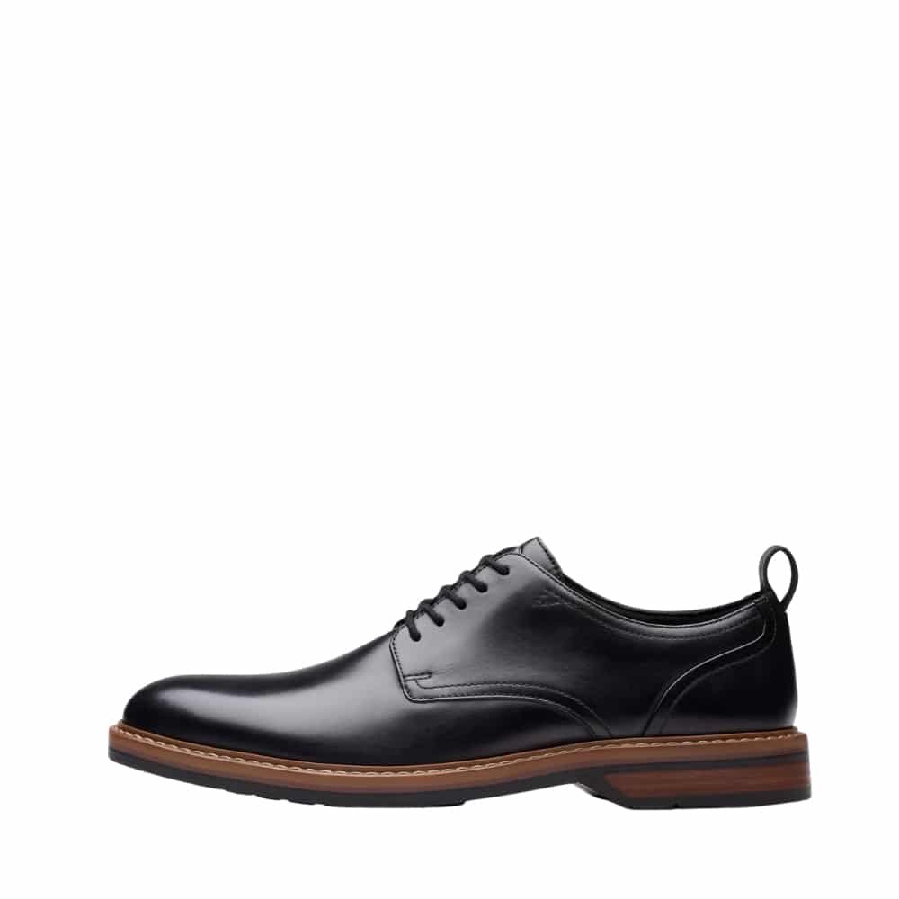 Clarks Aldwin Lace sko til herre i sort med læderoverdel samt lædersål og snørebånd