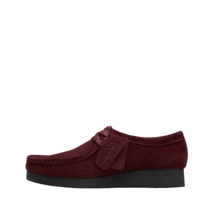 Clarks Wallabee Evosh sko til dame i bordeaux ruskind med snørebånd og blød indersål af skind