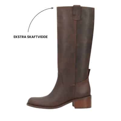 Phenumb Copenhagen Martina Wix lang støvle til dame i mørkebrunt kernelæder med ekstra skaftvidde og blokhæl