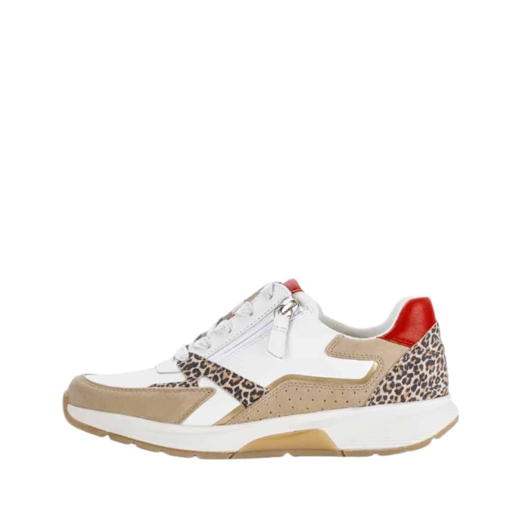 Gabor Rollingsoft sneakers til dame i hvid kombination med skindoverdel og flotte detaljer samt funktionel lynlås og udtagelig sål.