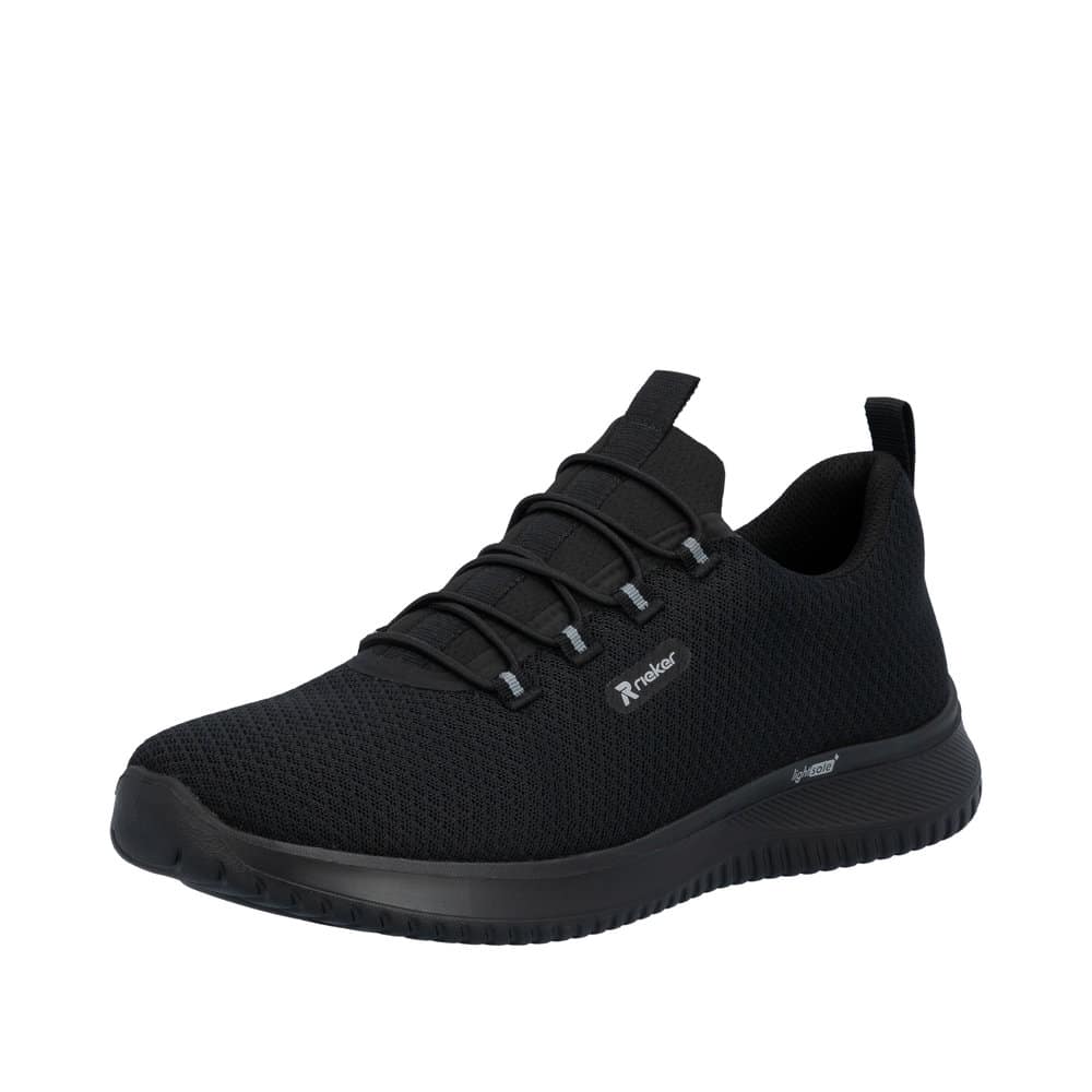 Rieker sneakers til herre i sort med elastik og ekstra bredde G samt blød indersål