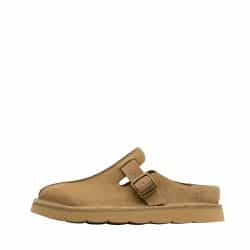 Clarks Solbury Mule sko til herre i beige med ruskindsoverdel og justerbar spænde samt indersål i skind