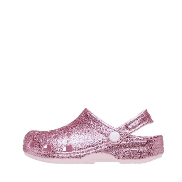 Crocs sandal til små børn i pink glimmer med praktisk hælrem