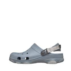 Crocs sandal til herre i grå med justerbar velcrorem og ventilationshuller
