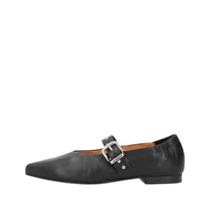 Shoedesign Copenhagen Jules ballerinasko i sort med en overdel i 100% skind samt spændedetaljer og elastisk hælkappe