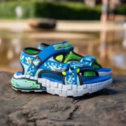 skechers-mega-splash-sandal-boern-blaa-kombi-402161l-5