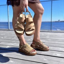 timberland-clairemont-way-sandal-dame-beige-tb0a2q1p-en3-17