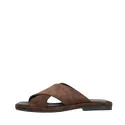 Phenumb Copenhagen Onry sandal til dame i mørkebrun med ruskindsoverdel og elegant detalje samt blød skindsål