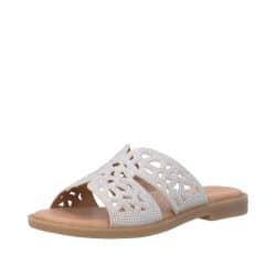 Remonte sandal til dame i beige med nitter og flotte detaljer samt Remonte-soft sål