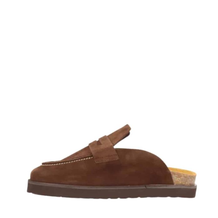 Shoedesign Copenhagen Octavia slippers i skind med åben hæl og blød sål.