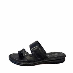 Relaxshoe sandal til dame i sort med velcrolukning og skindoverdel.
