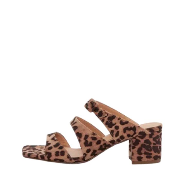 Duffy Rivello Quindici sandal til dame i leopard med blokhæl på 5,5 cm samt justerbart spænde
