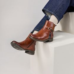 rieker-stoevle-dame-brun-74856-22-1.jpg