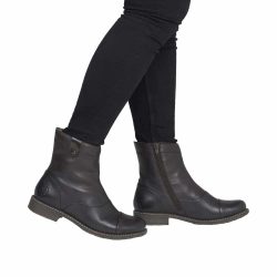 rieker-stoevle-dame-moerkebrun-74858-25-1.jpg